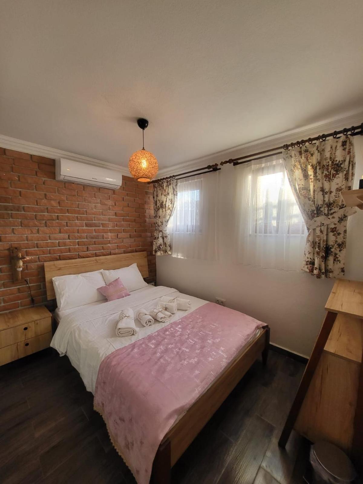 Adayel Bagevi & Butik Otel Bozcaada Room photo